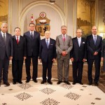 les-nouveaux-membres-du-gouvernement-pretent-serment-devant-le-president-de-la-republique-challenges