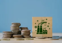 Taxe carbone aux frontières : l’UE envisage d’élargir le mécanisme à de nouveaux produits industriels